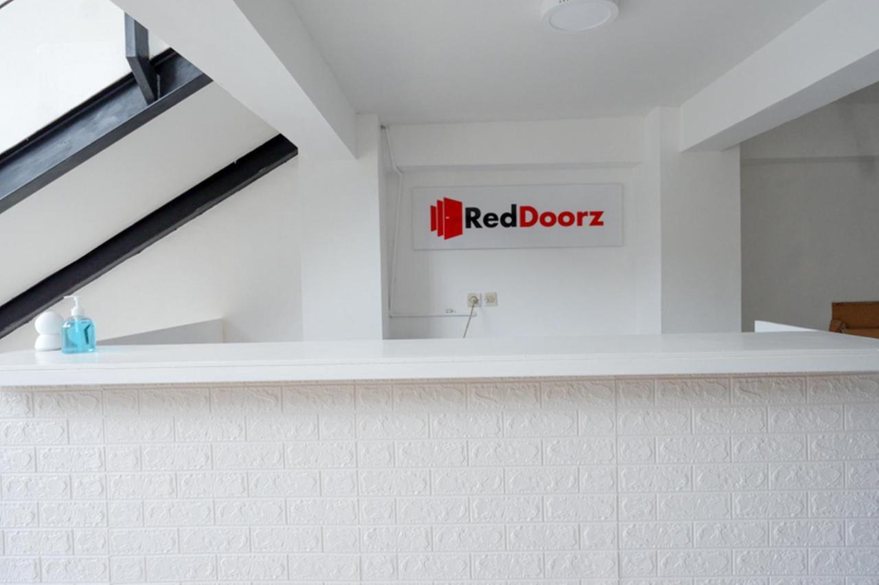 Reddoorz @ Demangan Sari Residence Pakualaman Dış mekan fotoğraf